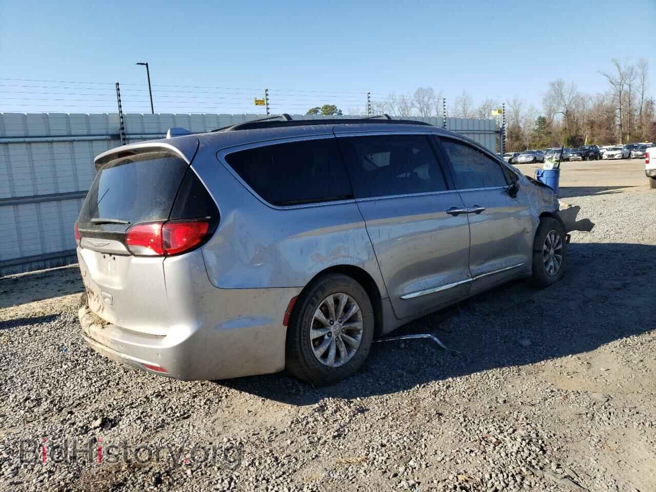 2017 CHRYSLER PACIFICA - VIN: 2C4RC1BG8HR540132 - Фото 3