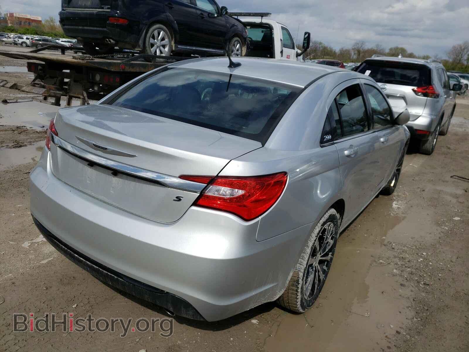 2012 CHRYSLER 200 - VIN: 1C3CCBBG4CN305202 - Фото 4