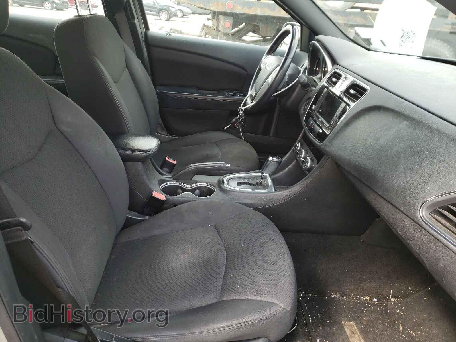 2012 CHRYSLER 200 - VIN: 1C3CCBBG4CN305202 - Фото 5
