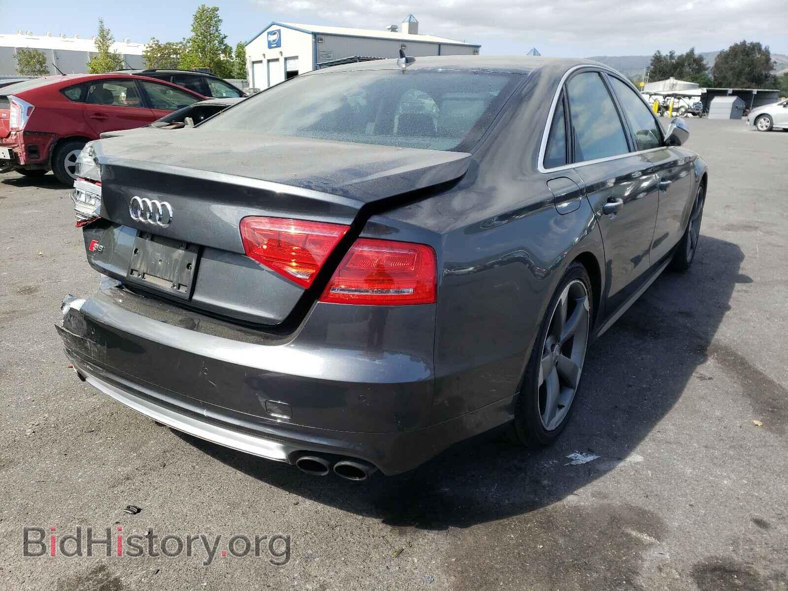 2013 AUDI S8 - VIN: WAUD2AFD3DN029610 - Фото 4