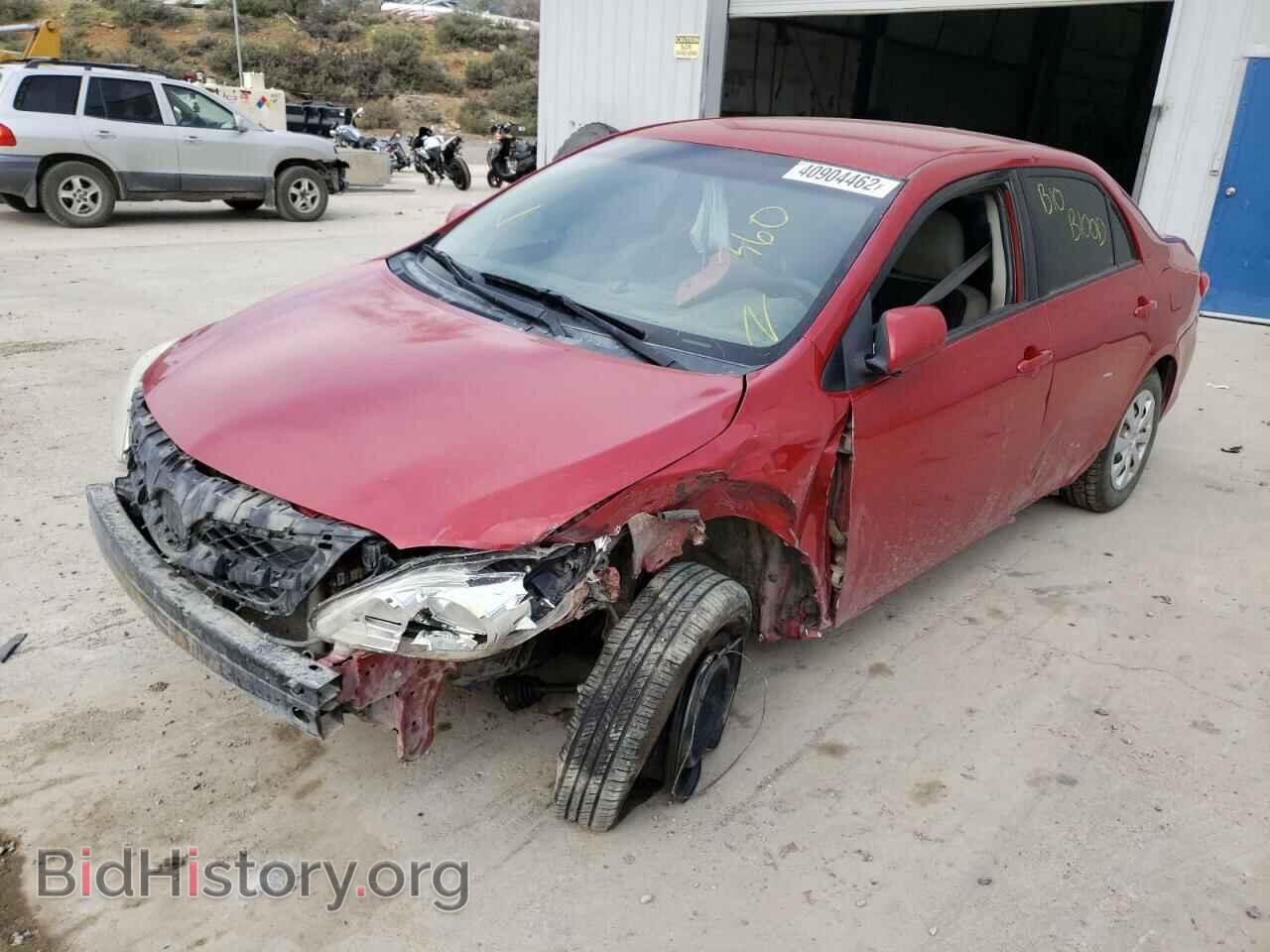 2011 TOYOTA COROLLA - VIN: 2T1BU4EEXBC736977 - Фото 2