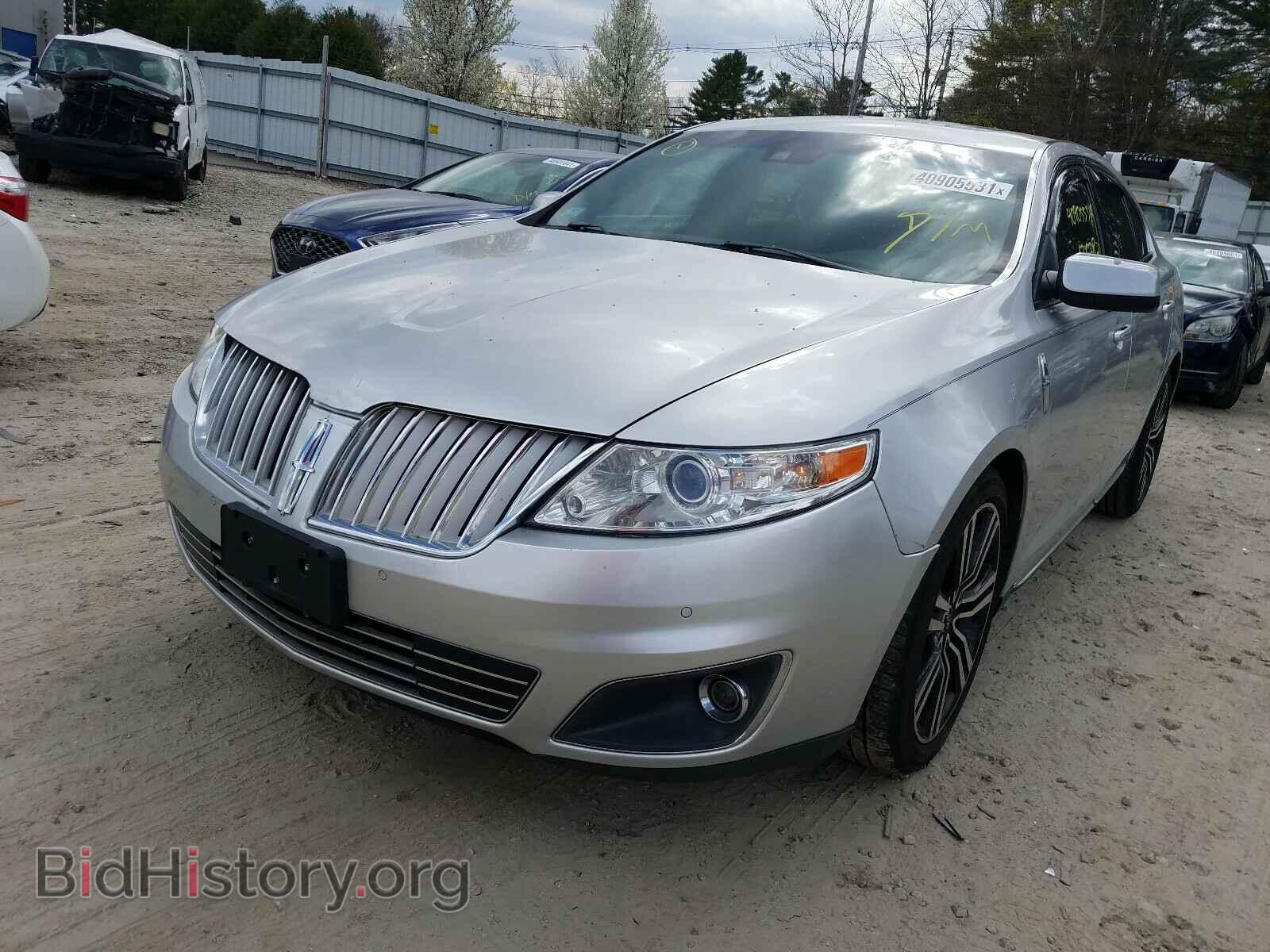 2011 LINCOLN MKS - VIN: 1LNHL9ER5BG613937 - Фото 2