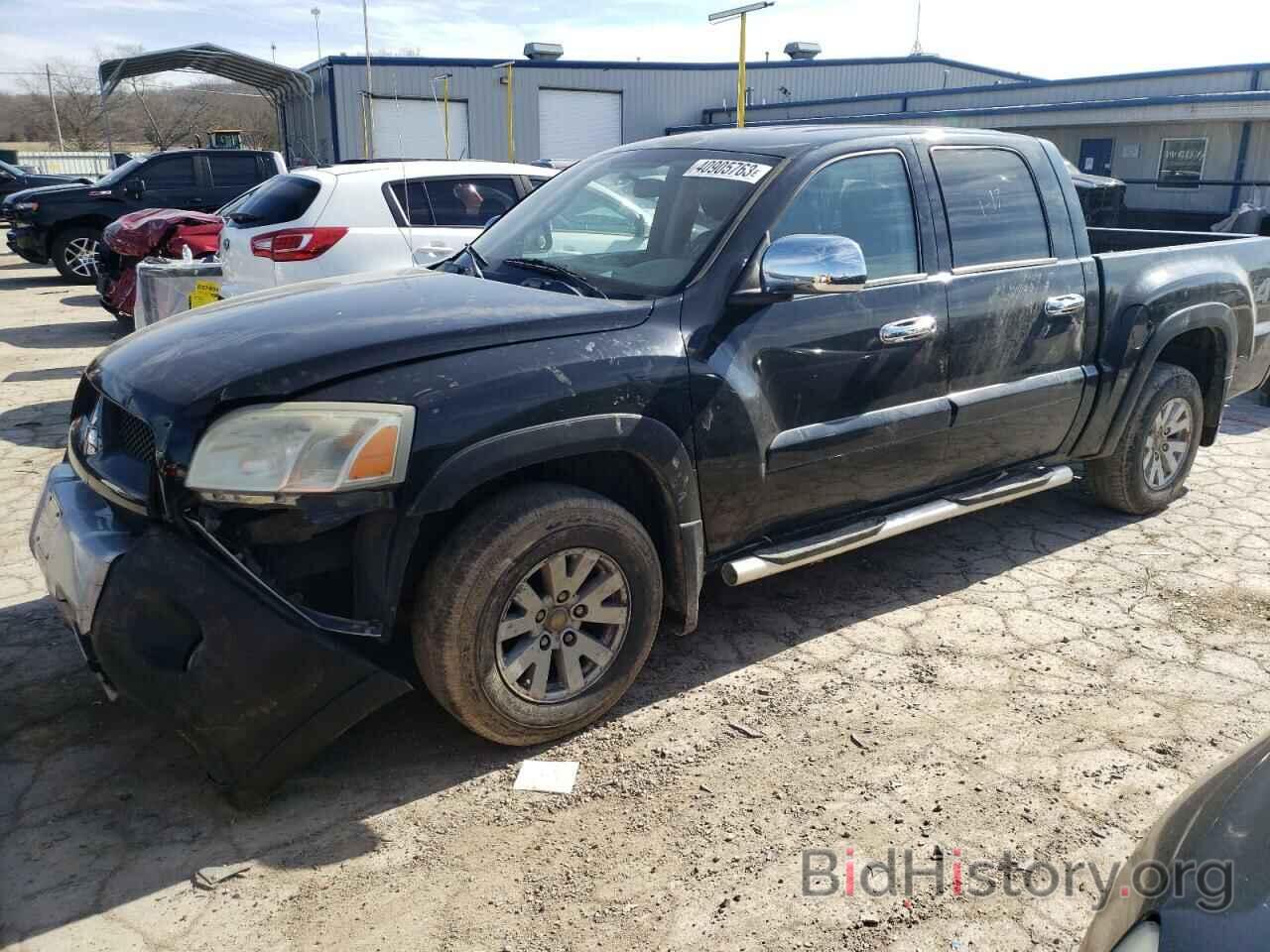 Photo 1Z7HT38K86S540697 - MITSUBISHI RAIDER 2006