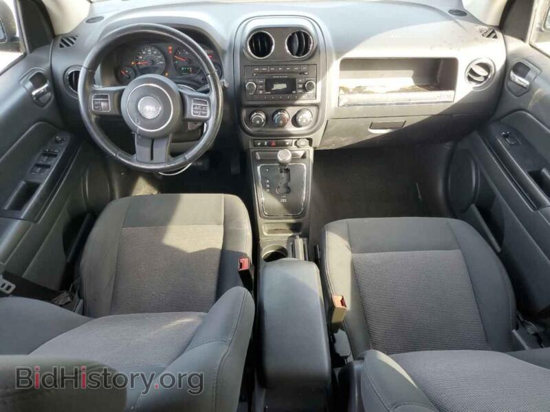 2012 Jeep COMPASS (VIN 1C4NJCEB5CD634335) — фото 8 из 13