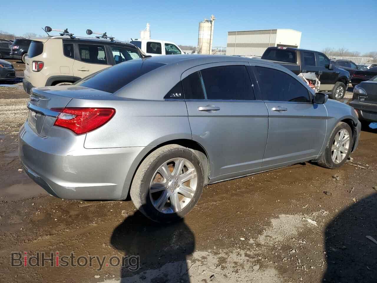 2013 CHRYSLER 200 - VIN: 1C3CCBBB3DN734319 - Фото 3