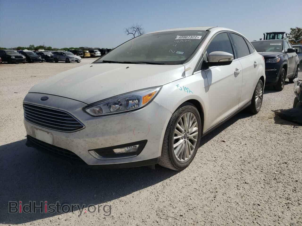 2017 FORD FOCUS - VIN: 1FADP3J25HL237162 - Фото 2