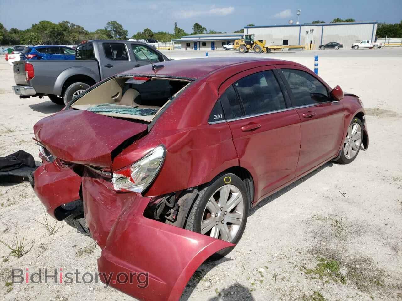 2013 CHRYSLER 200 - VIN: 1C3CCBBB5DN558003 - Фото 4