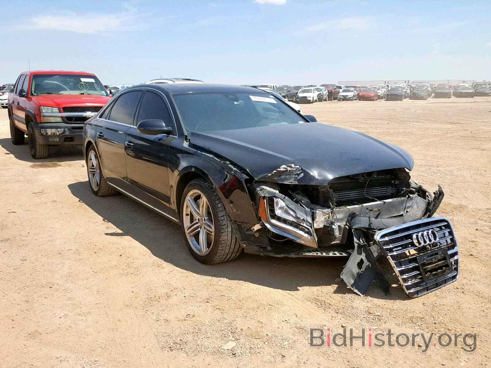 Photo WAUR2AFD5DN031137 - AUDI A8 2013