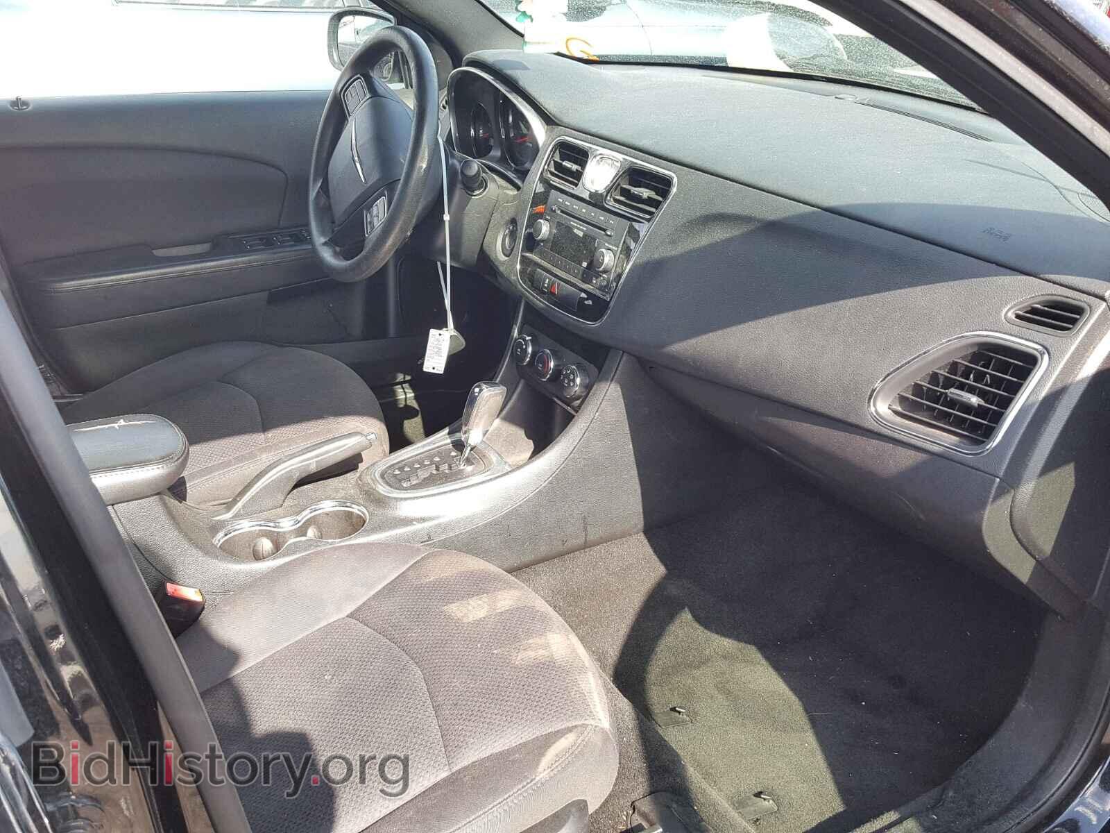 2012 CHRYSLER 200 - VIN: 1C3CCBABXCN261809 - Фото 5