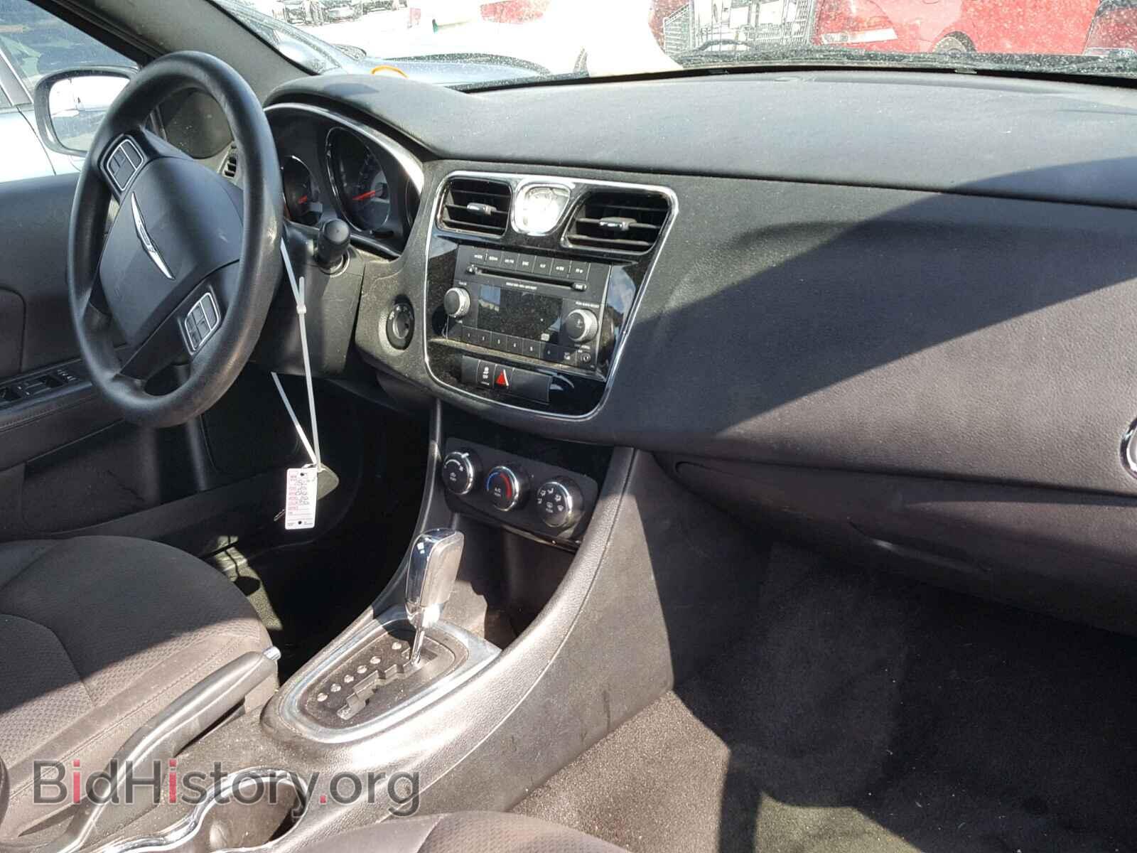2012 CHRYSLER 200 - VIN: 1C3CCBABXCN261809 - Фото 9