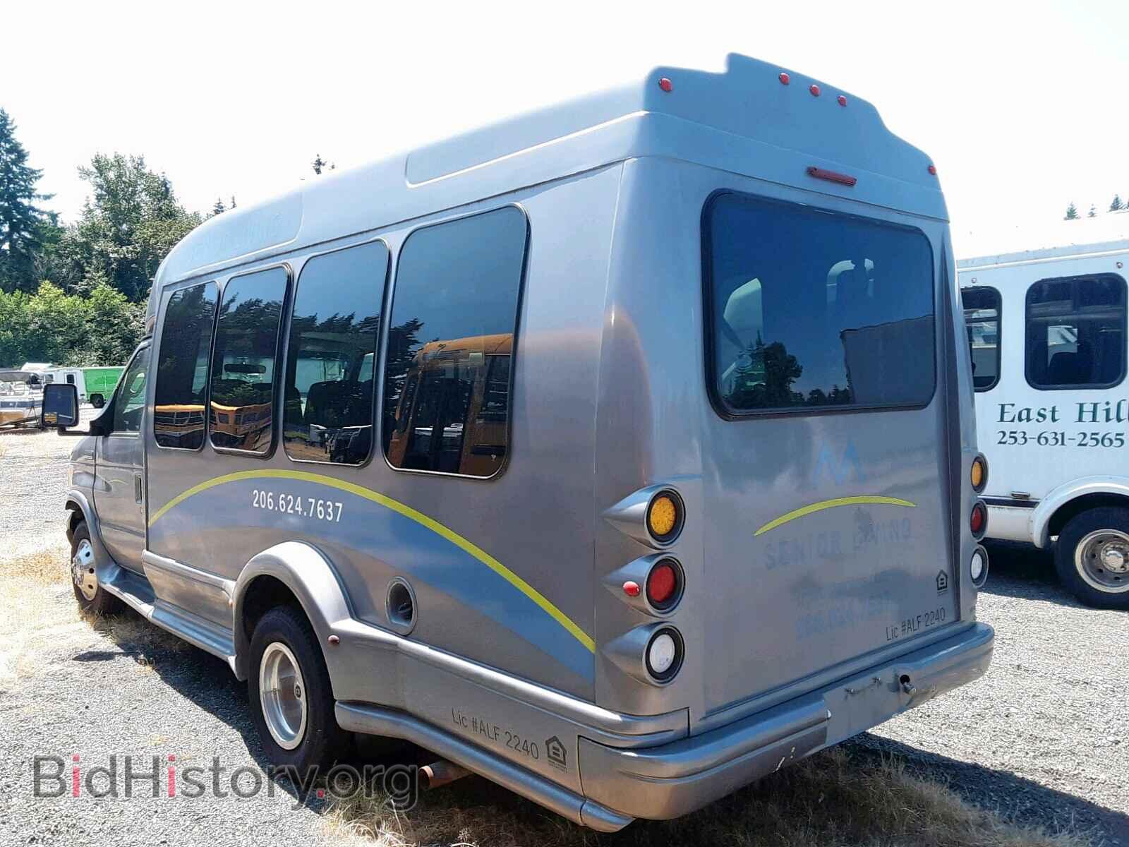 2006 FORD ECONOLINE - VIN: 1FDWE35L16DA36082 - Фото 3