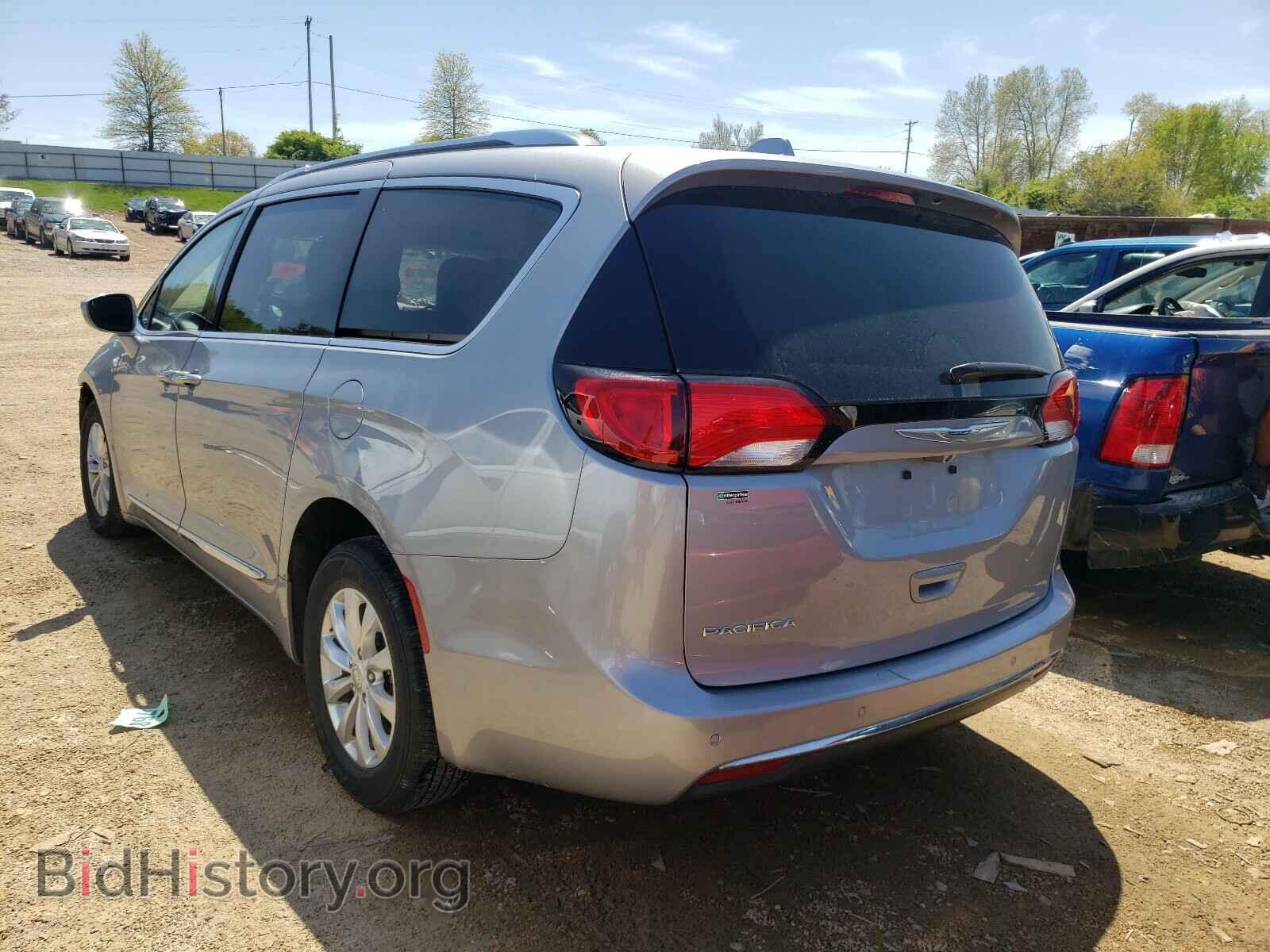 2019 CHRYSLER PACIFICA - VIN: 2C4RC1BG5KR720059 - Фото 3