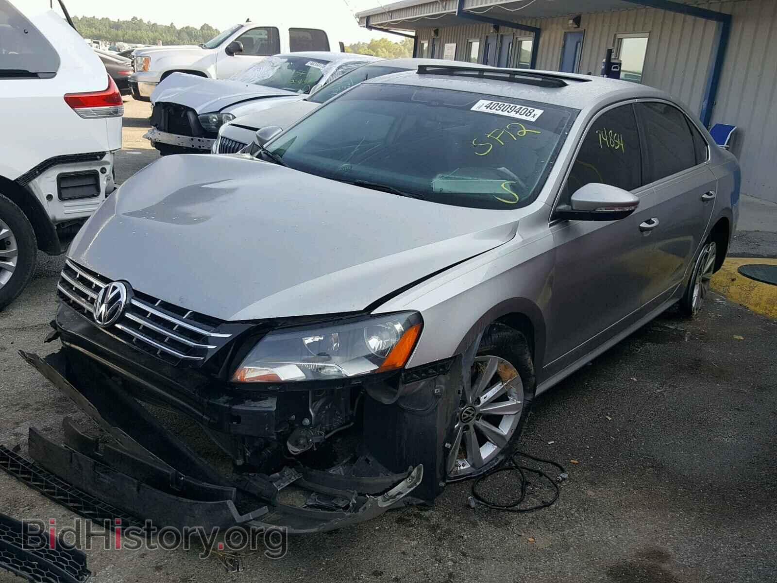 2012 VOLKSWAGEN PASSAT - VIN: 1VWCH7A31CC071263 - Фото 2