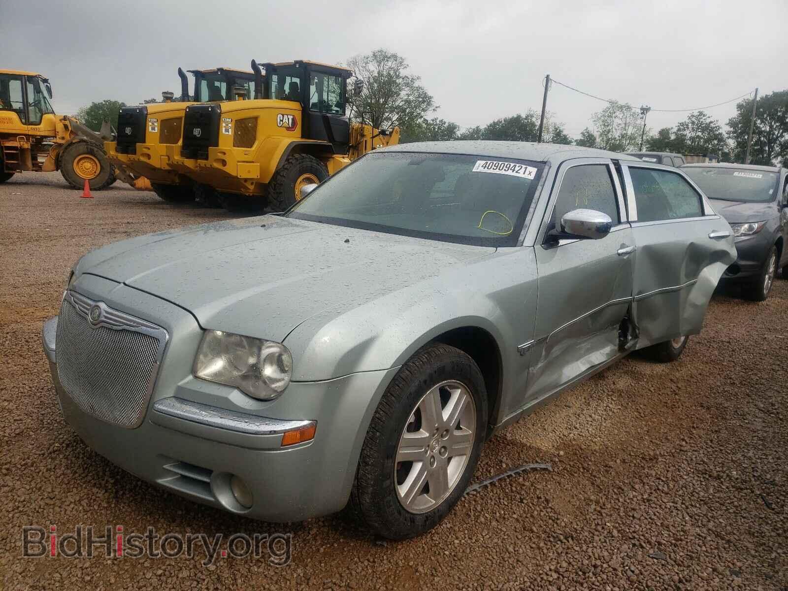 2006 CHRYSLER 300 - VIN: 2C3KK63H46H413202 - Фото 2