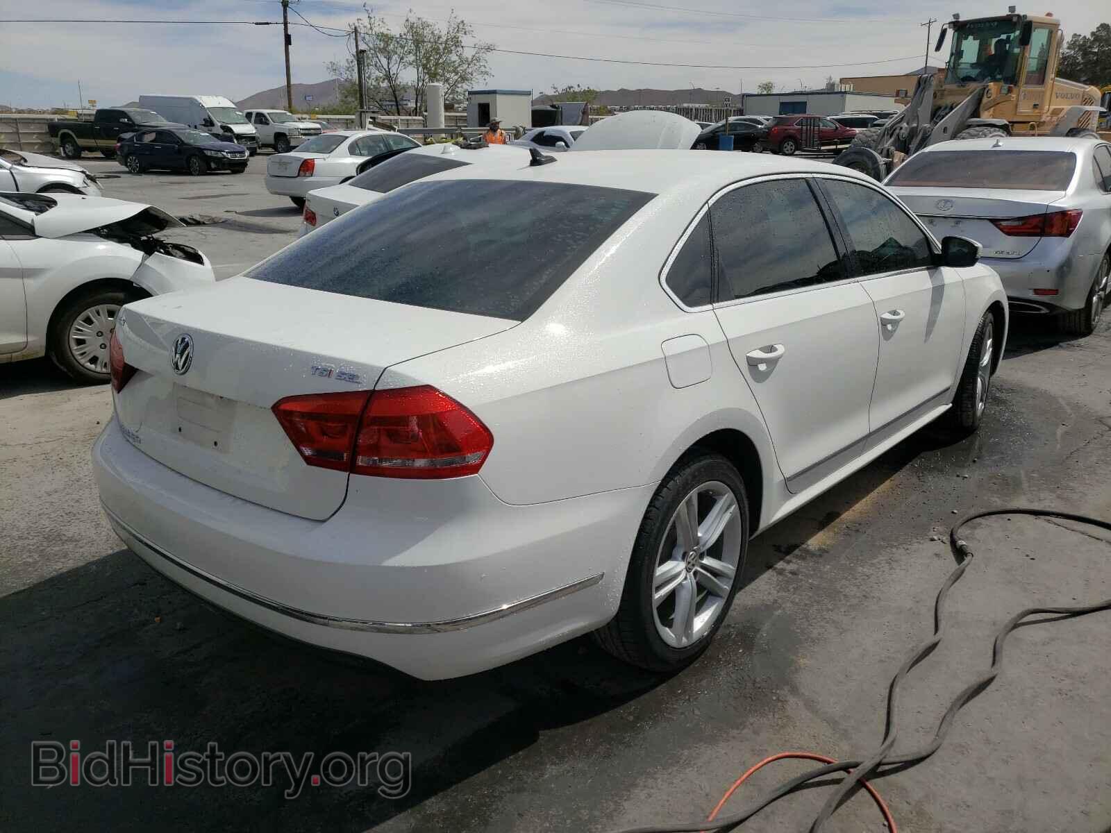2014 VOLKSWAGEN PASSAT - VIN: 1VWCT7A38EC025432 - Фото 4