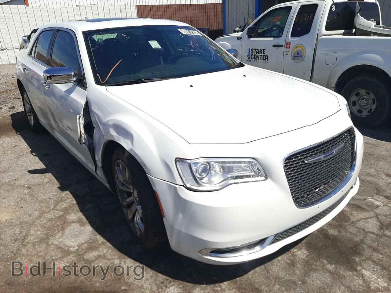 Фотография 2C3CCAEG5KH634116 - CHRYSLER 300 2019