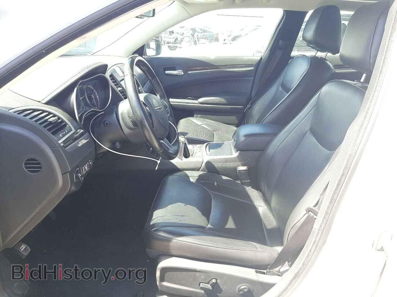 2019 CHRYSLER 300 - VIN: 2C3CCAEG5KH634116 - Фото 5
