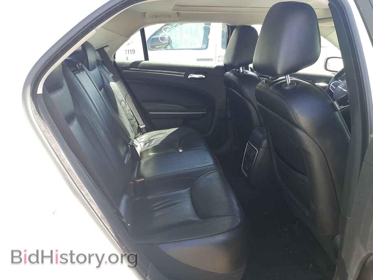 2019 CHRYSLER 300 - VIN: 2C3CCAEG5KH634116 - Фото 6