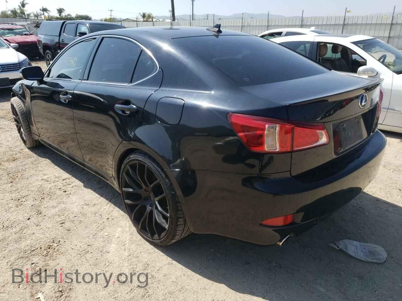 2011 LEXUS IS - VIN: JTHBF5C28B5147043 - Photo 3