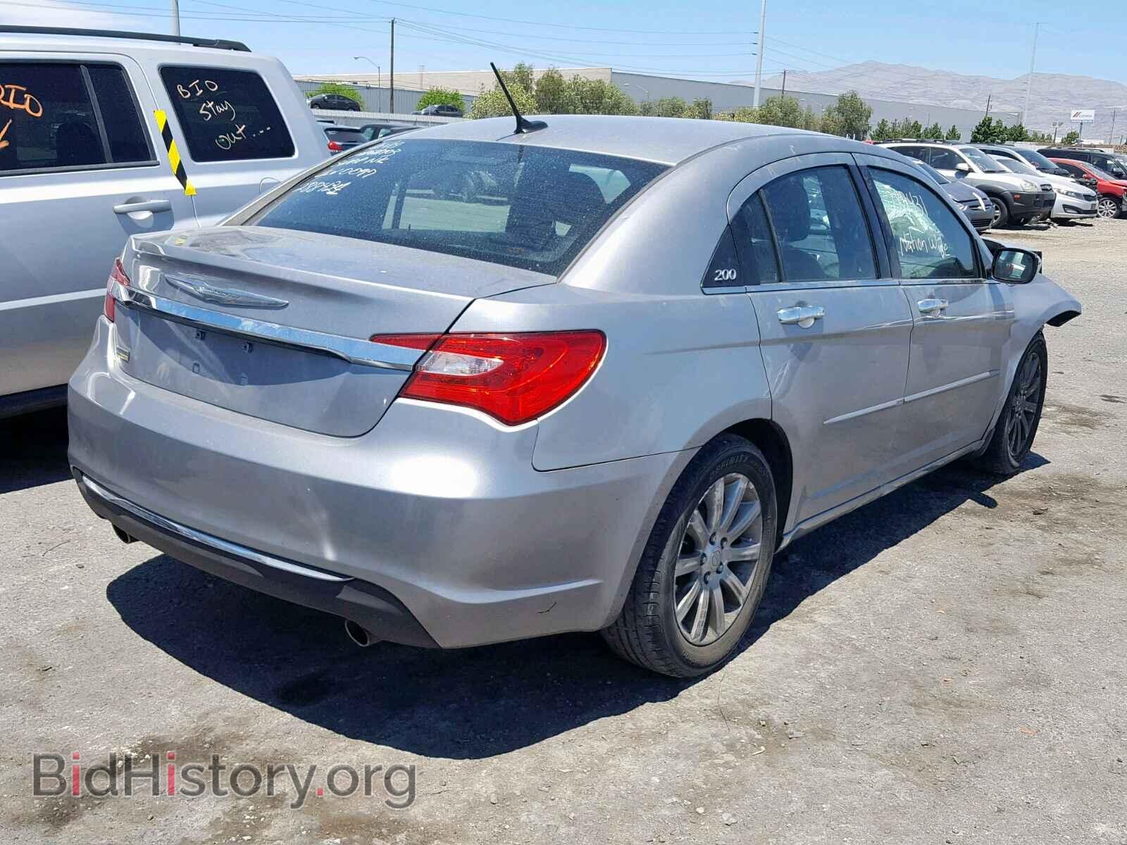 2013 CHRYSLER 200 - VIN: 1C3CCBCG7DN607681 - Photo 4