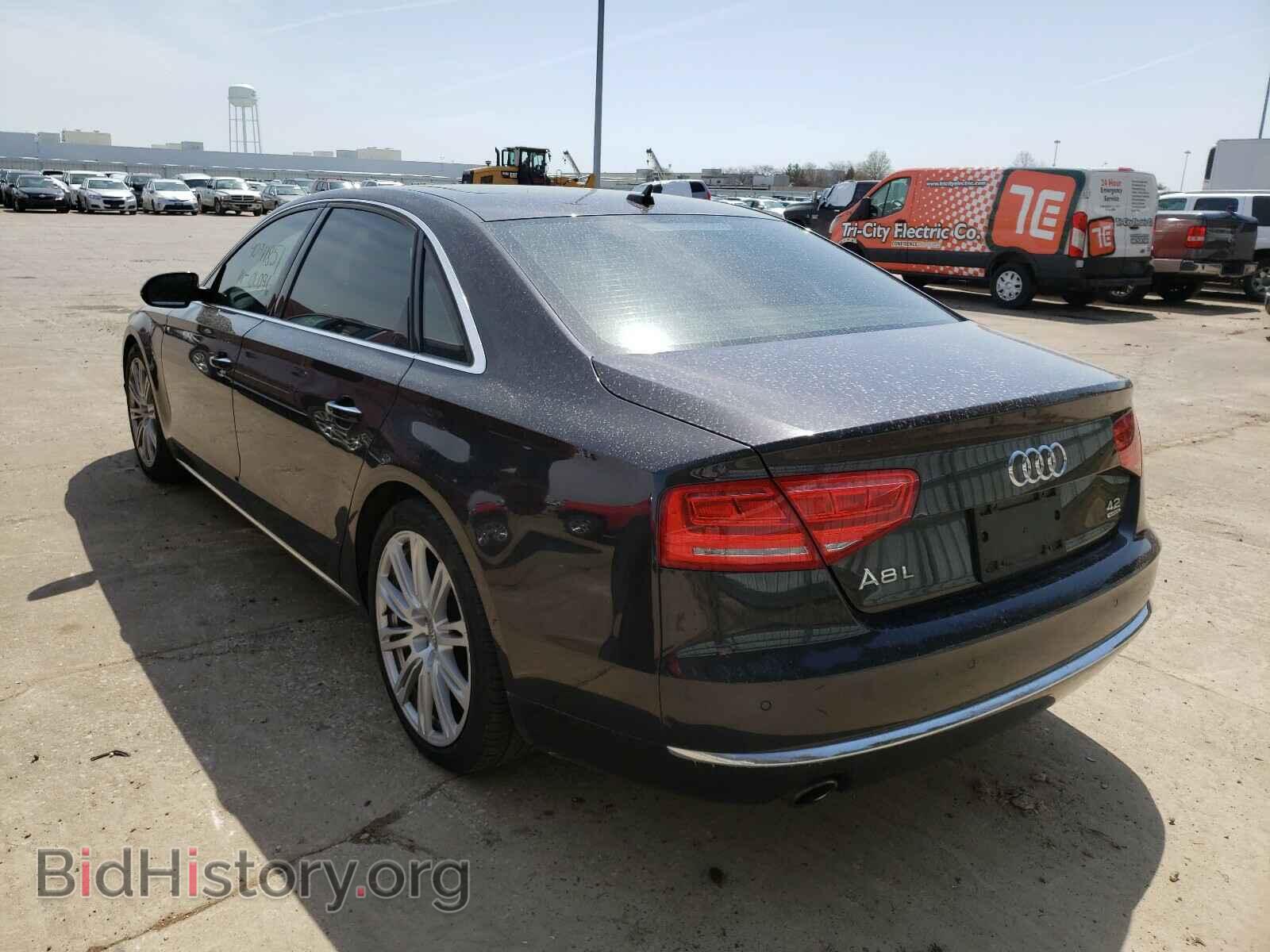 2011 AUDI A8 - VIN: WAURVAFD5BN020143 - Фото 3