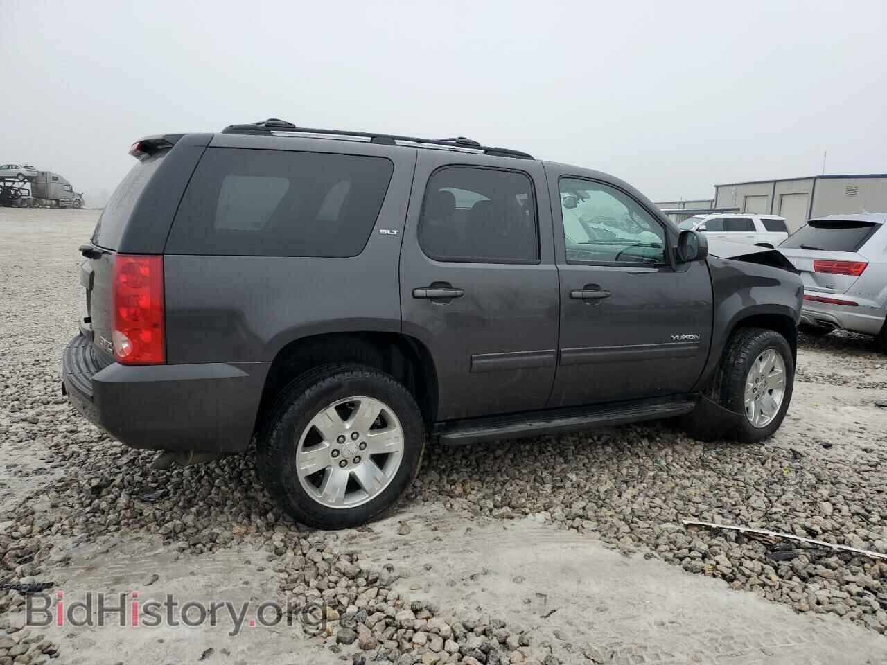 2011 GMC YUKON - VIN: 1GKS2CE09BR237635 - Photo 3