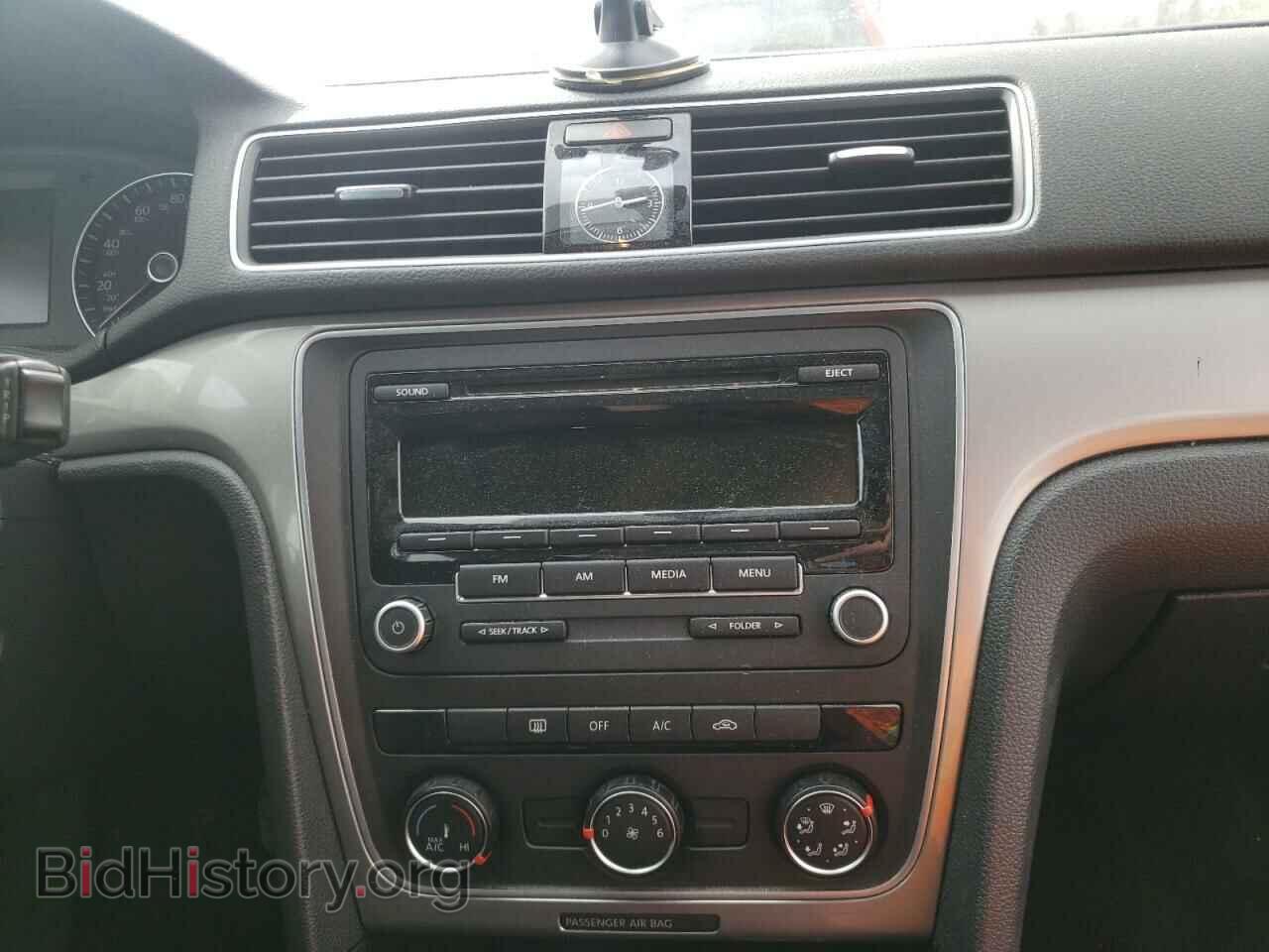 2013 VOLKSWAGEN PASSAT - VIN: 1VWAH7A32DC089330 - Фото 9