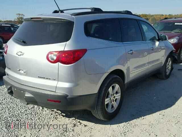 2010 CHEVROLET TRAVERSE - VIN: 1GNLRFED7AS104340 - Фото 4