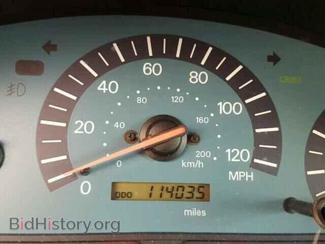 2002 MITSUBISHI GALANT - VIN: 4A3AA46GX2E164209 - Фото 8