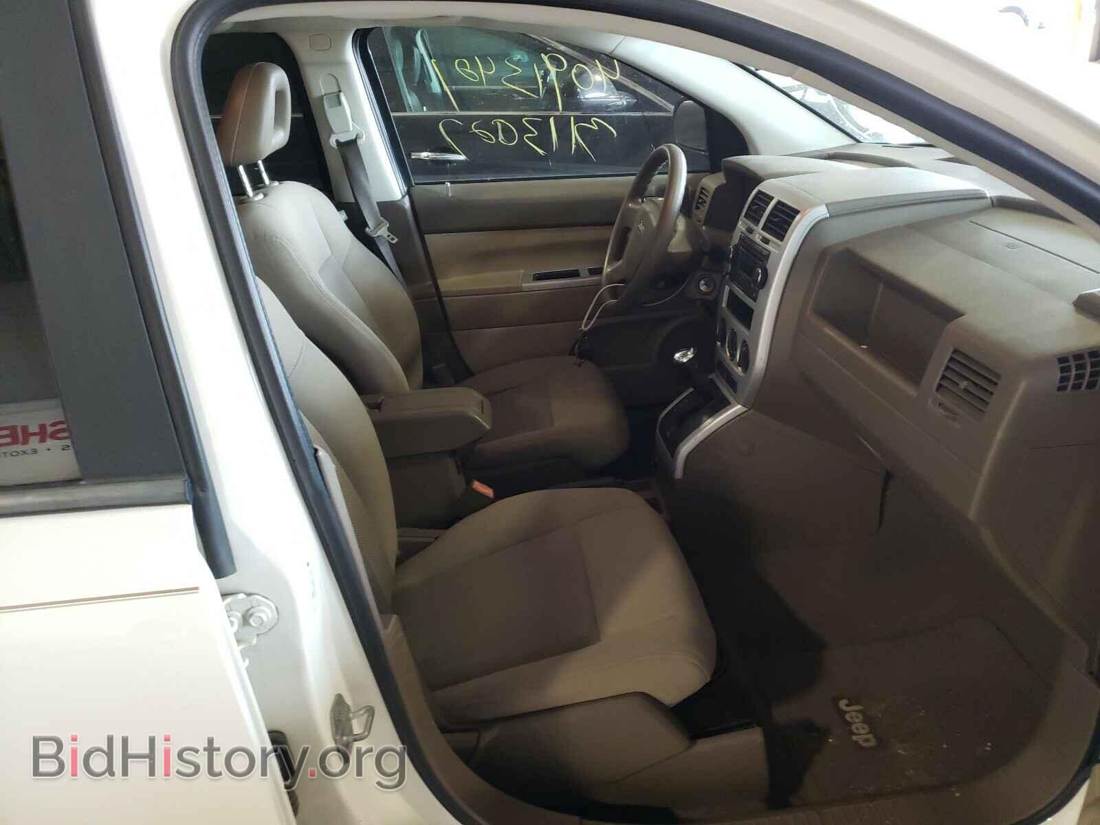 2008 JEEP COMPASS - VIN: 1J8FF47W28D513516 - Photo 5