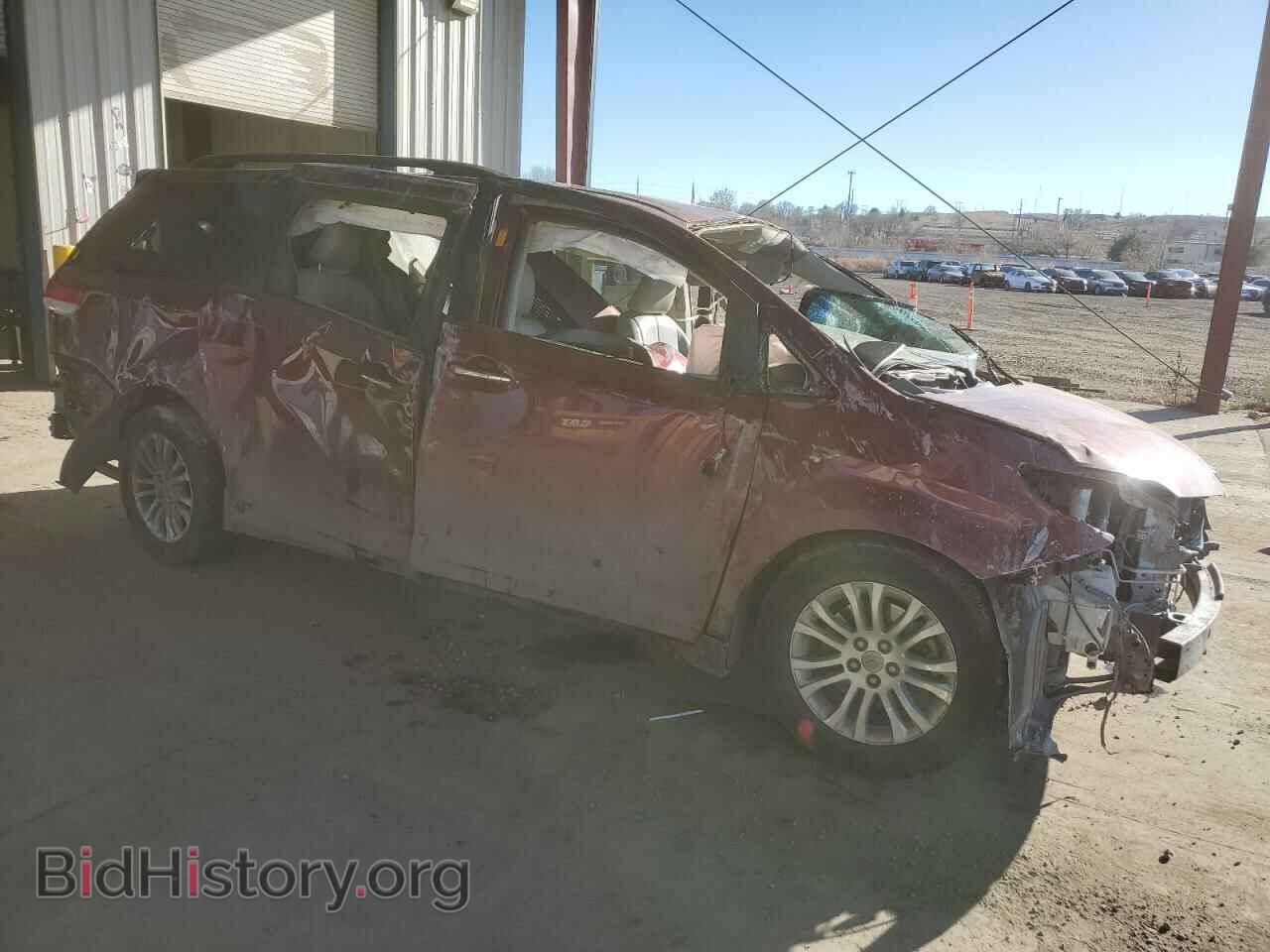 2014 TOYOTA All Models - VIN: 5TDYK3DC9ES485326 - Фото 4