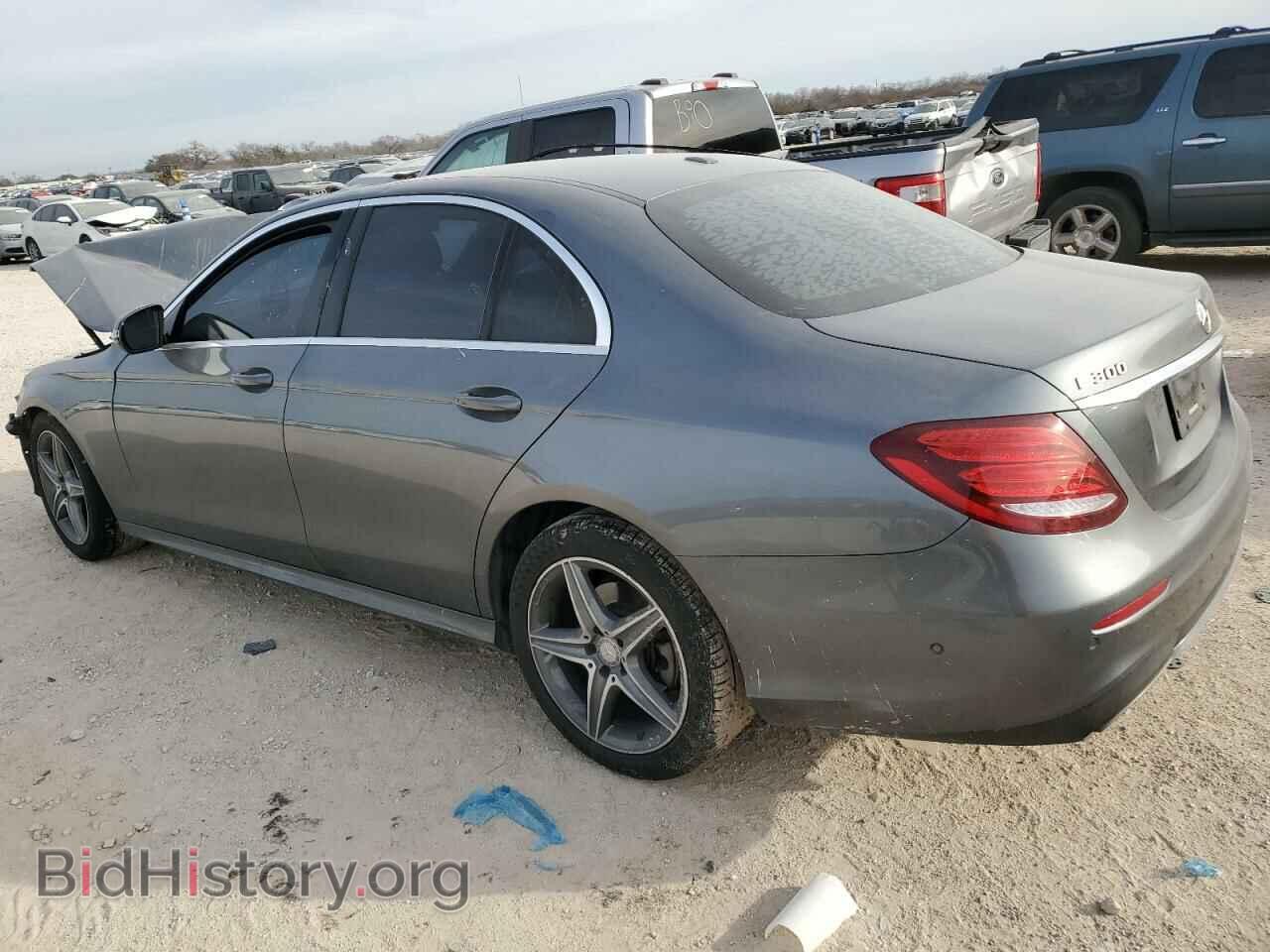 2017 MERCEDES-BENZ E-CLASS - VIN: WDDZF4JB2HA033428 - Фото 2