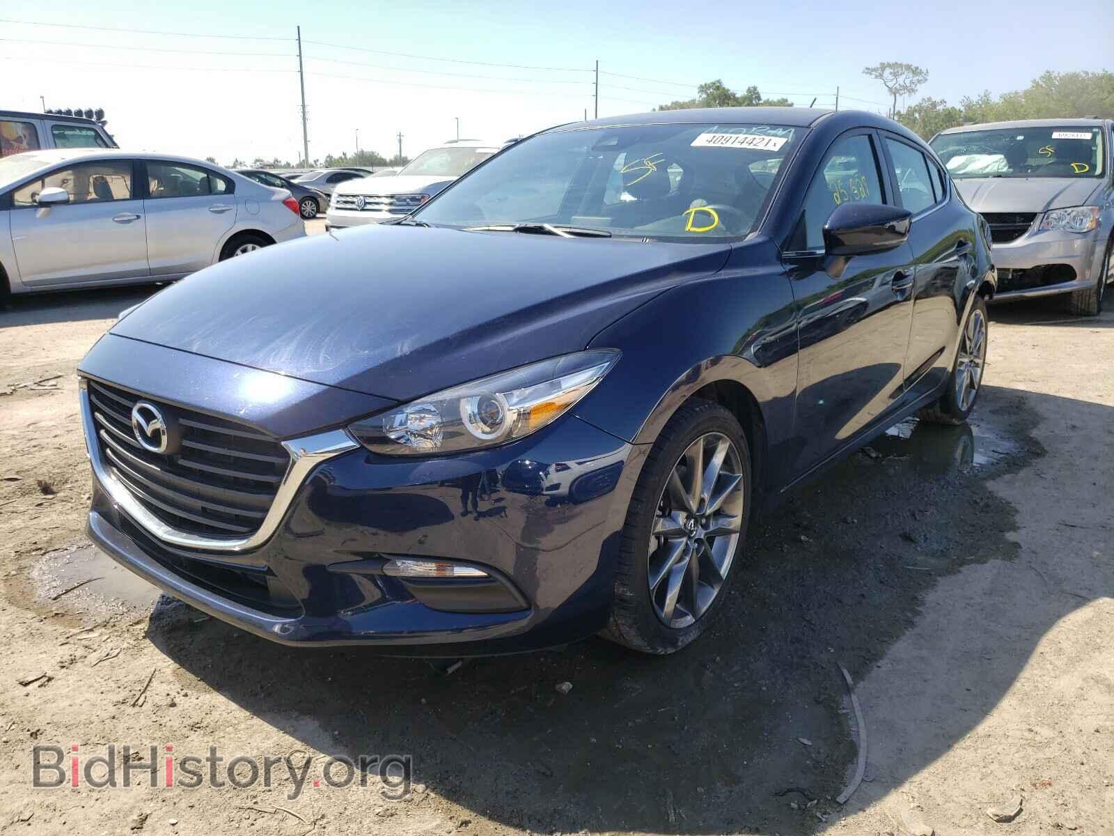 2018 MAZDA 3 - VIN: 3MZBN1L3XJM266398 - Фото 2