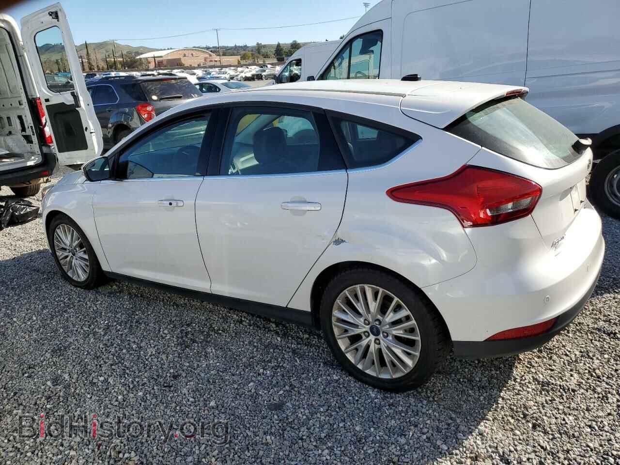 2016 FORD FOCUS - VIN: 1FADP3N25GL267917 - Фото 2