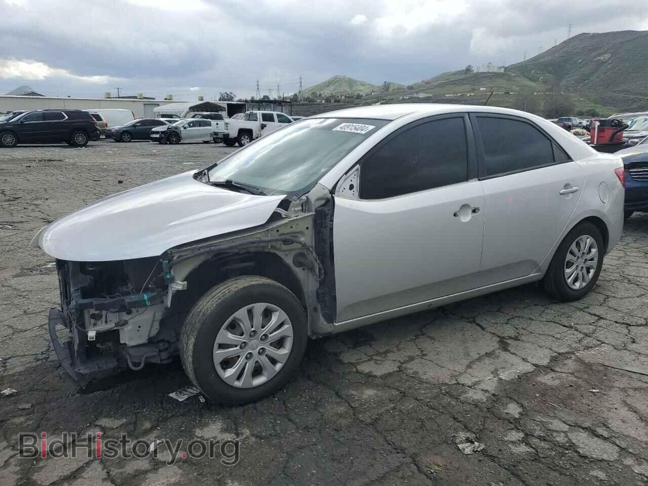 Фотография KNAFT4A20C5487097 - KIA FORTE 2012