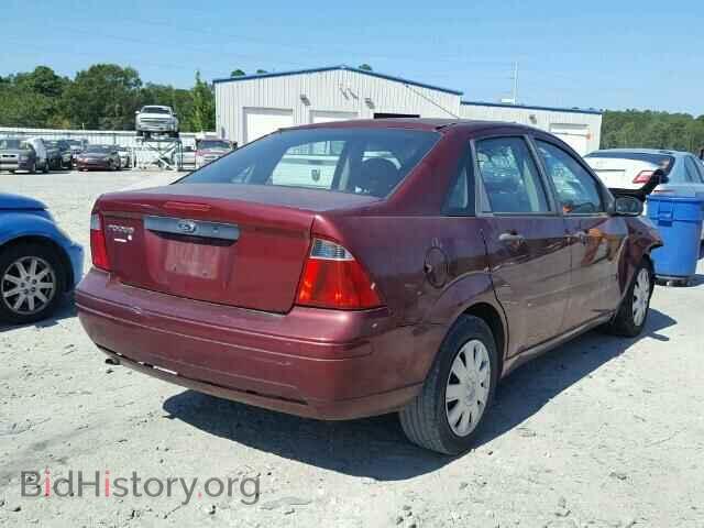 2007 FORD FOCUS - VIN: 1FAFP34N97W351323 - Photo 4