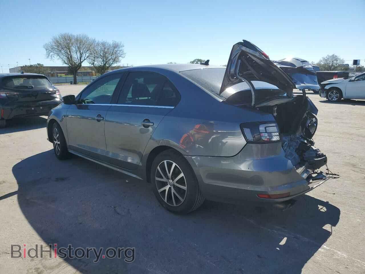 2018 VOLKSWAGEN JETTA - VIN: 3VWDB7AJ3JM260982 - Фото 2