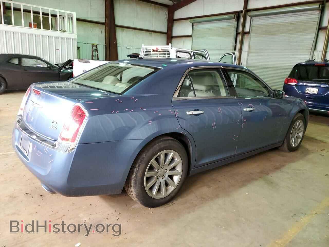 2011 CHRYSLER 300 - VIN: 2C3CA5CG2BH585652 - Photo 3