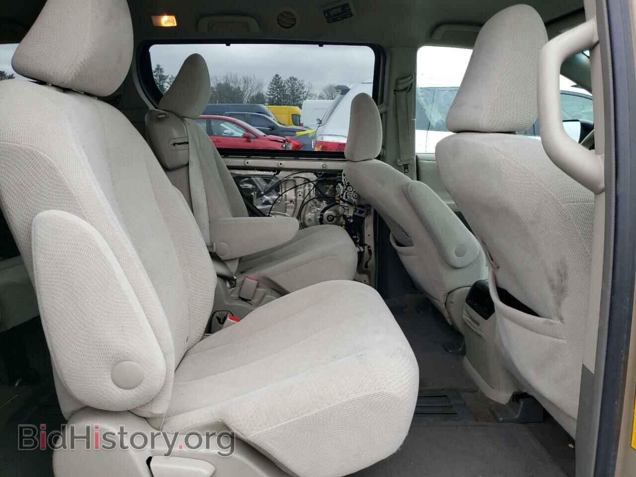 2014 TOYOTA All Models - VIN: 5TDKK3DCXES471635 - Фото 11