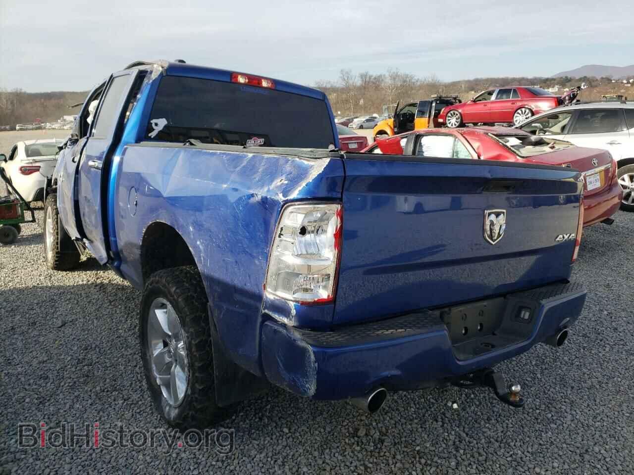 2018 RAM 1500 - VIN: 1C6RR7FT8JS327590 - Фото 2