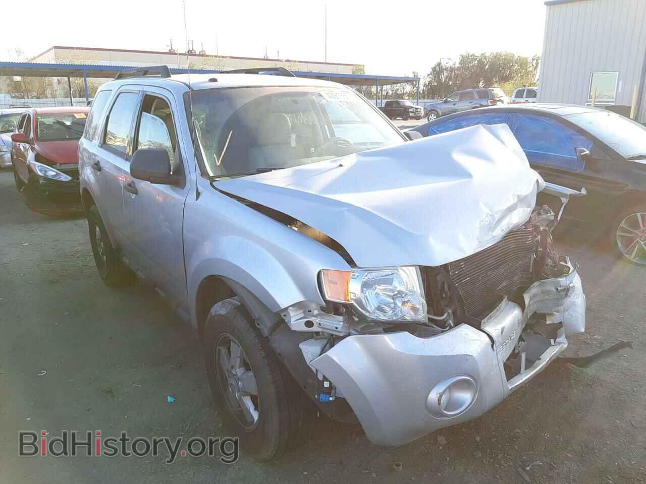 Photo 1FMCU93G39KB77637 - FORD ESCAPE 2009