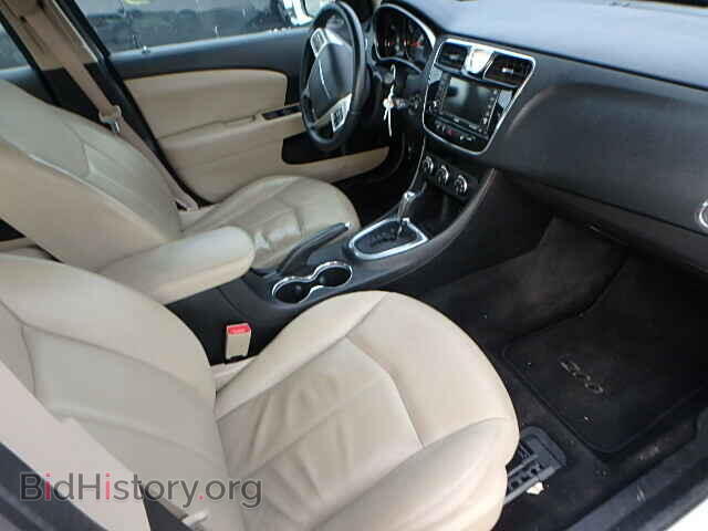 2012 CHRYSLER 200 - VIN: 1C3CCBCB2CN257430 - Фото 5