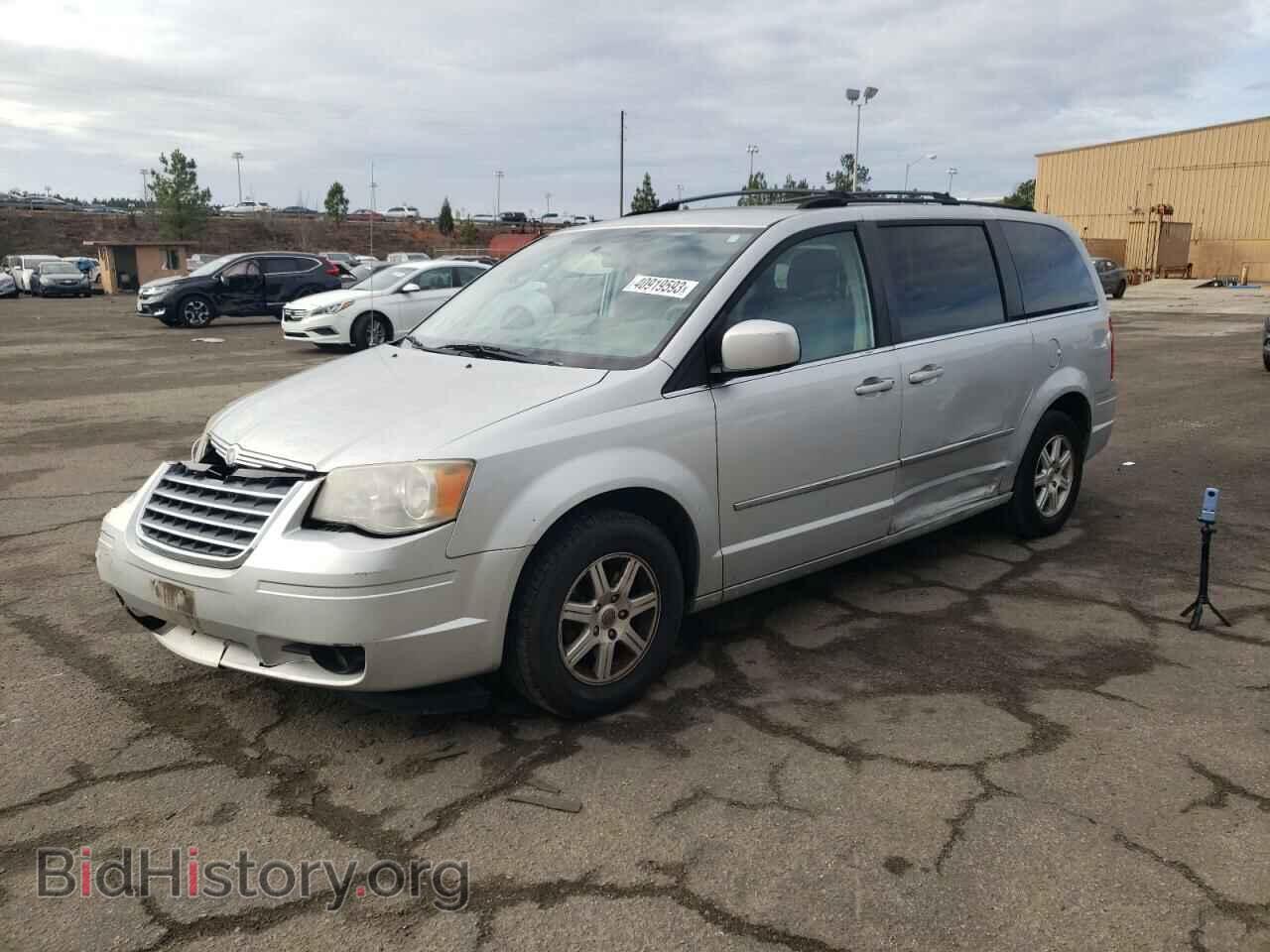 Photo 2A4RR5D18AR397648 - CHRYSLER MINIVAN 2010