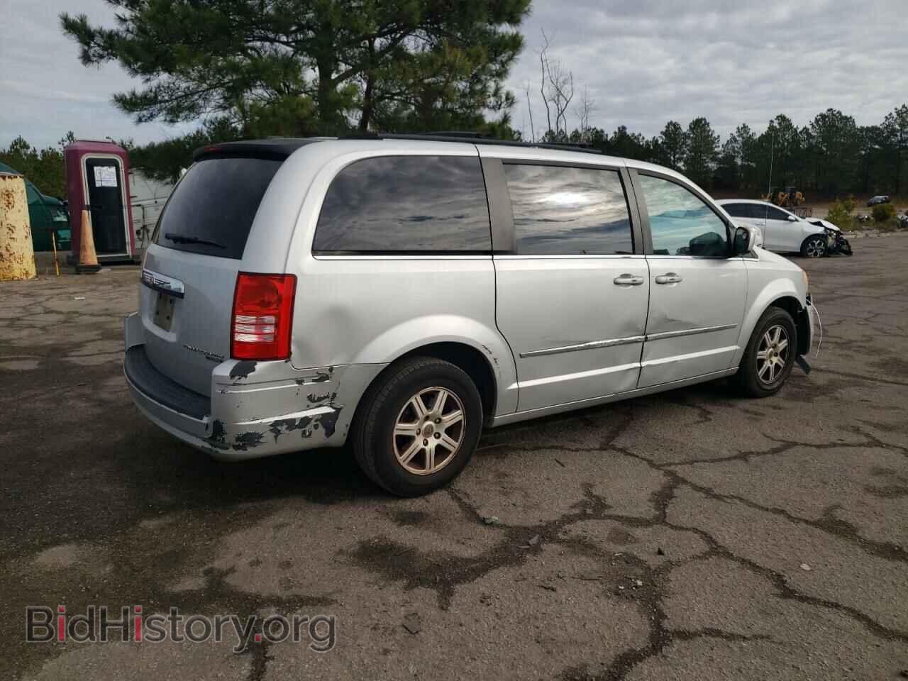 2010 CHRYSLER MINIVAN - VIN: 2A4RR5D18AR397648 - Photo 3