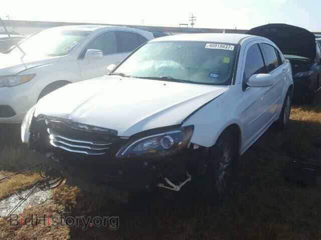 2012 CHRYSLER 200 - VIN: 1C3CCBAB2CN271802 - Фото 2