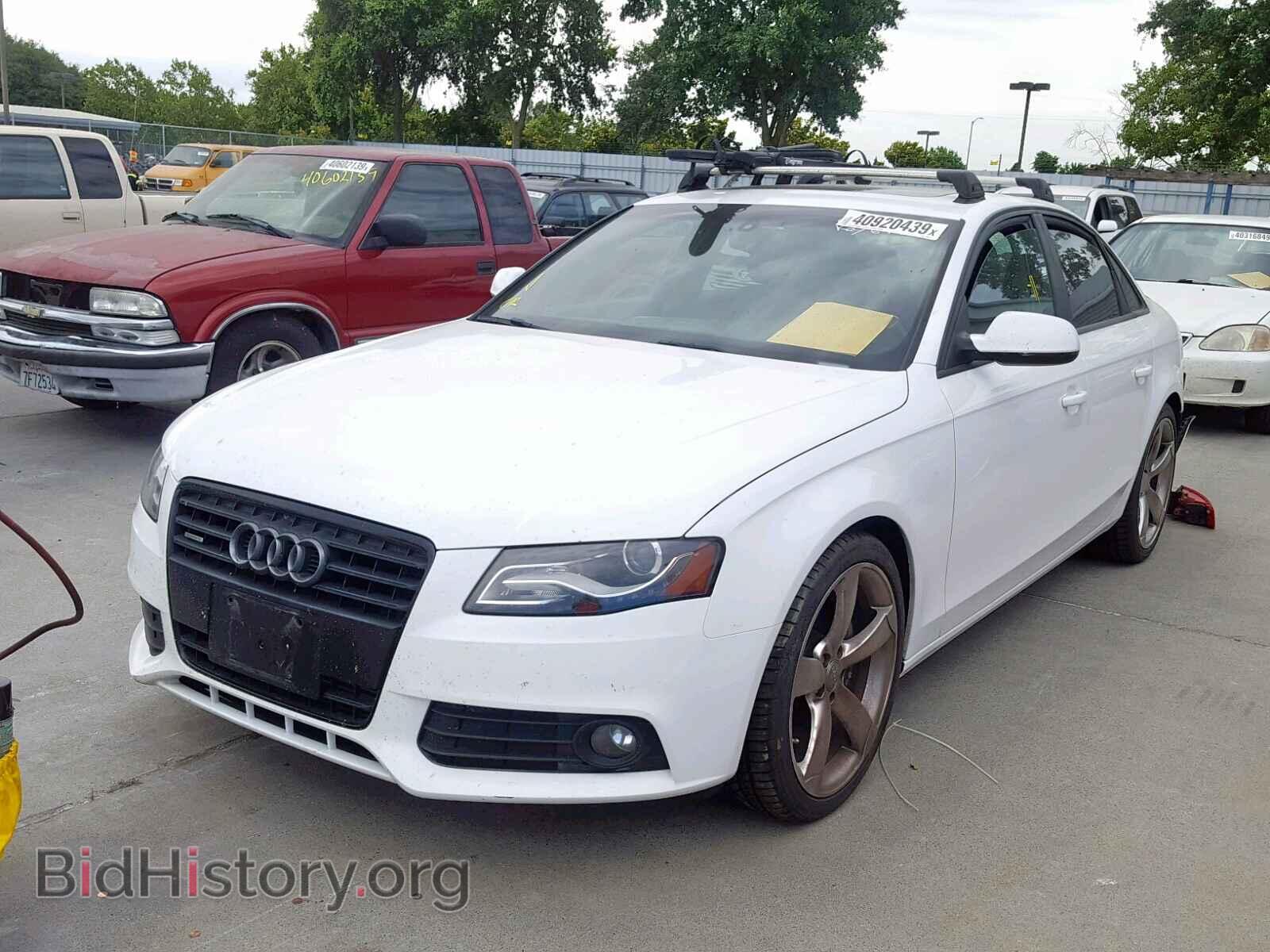 2011 AUDI A4 - VIN: WAUFFBFL2BA098027 - Фото 2