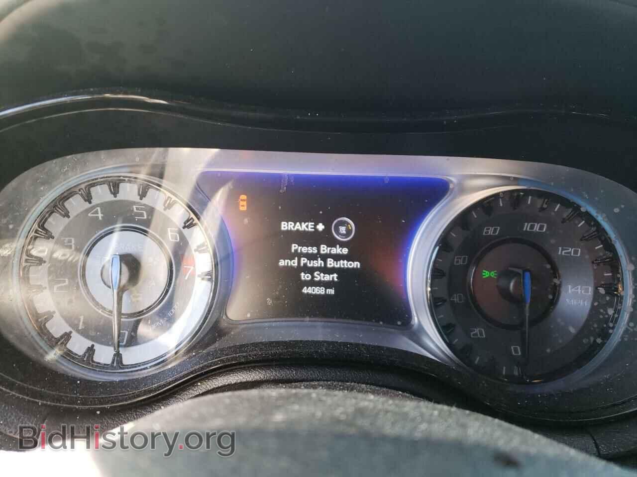2018 CHRYSLER 300 - VIN: 2C3CCAGG2JH149654 - Фото 9