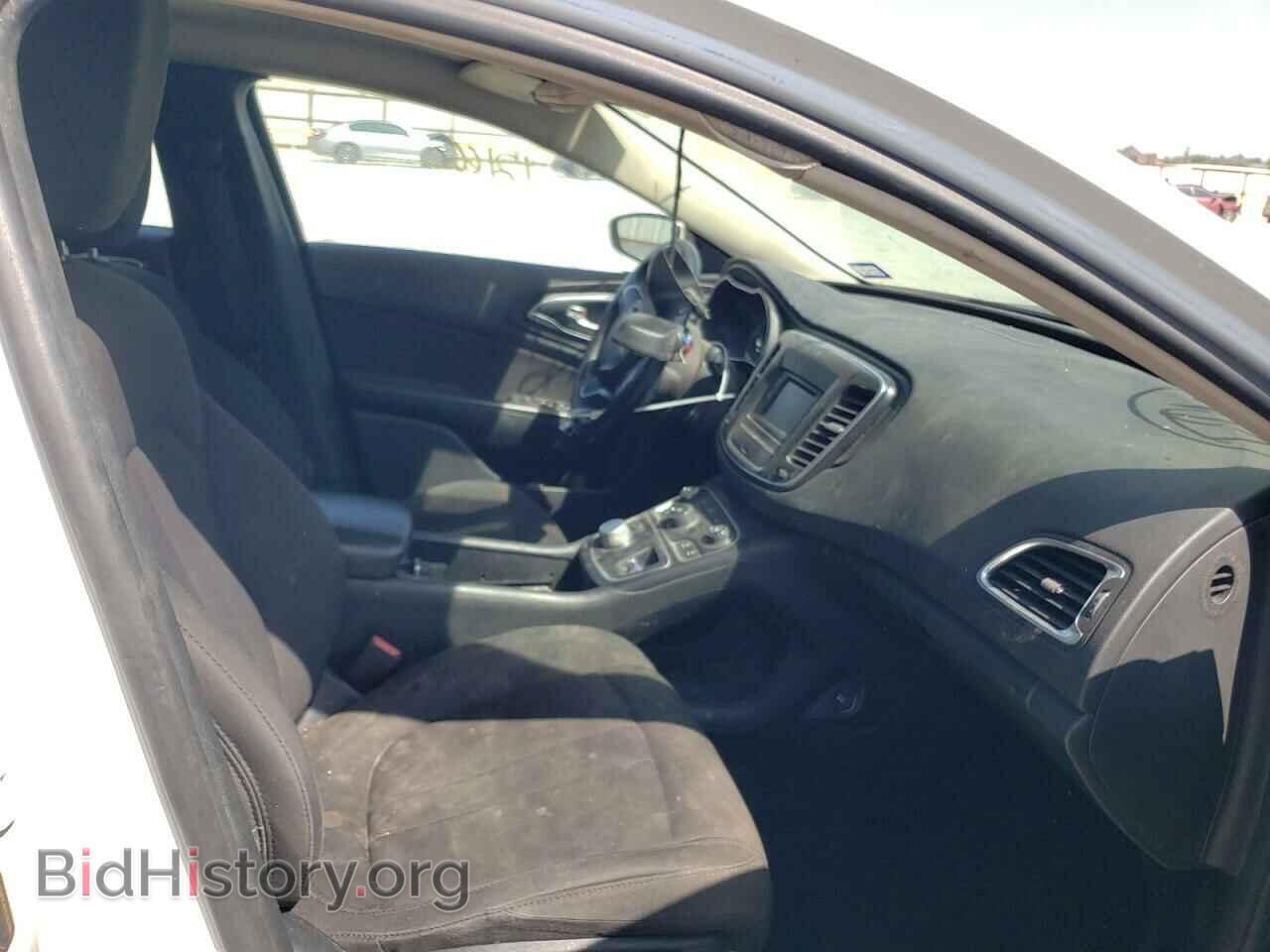 2016 CHRYSLER 200 - VIN: 1C3CCCAB9GN132164 - Фото 5