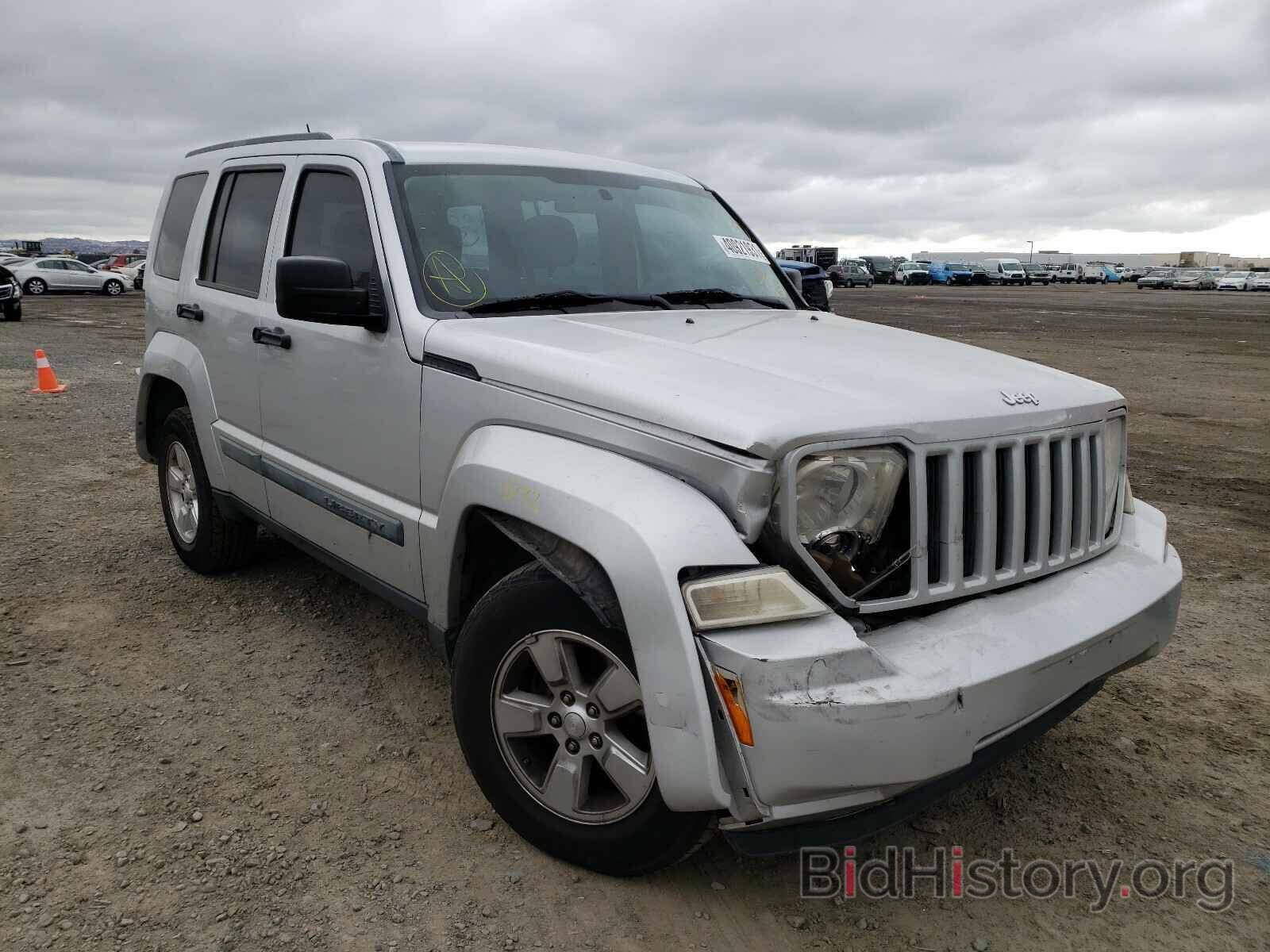 Фотография 1J4PN2GK6AW105976 - JEEP LIBERTY 2010