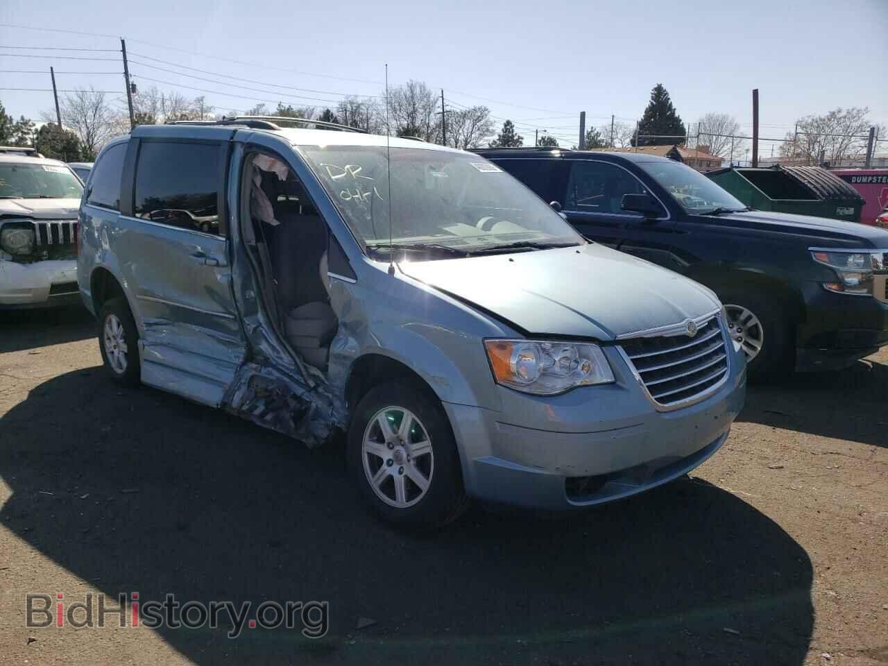 Photo 2A4RR5D19AR493417 - CHRYSLER MINIVAN 2010